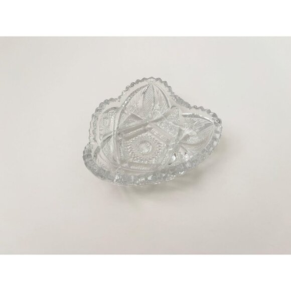 EAPG Imperial Glass NuCut Vintage Relish Heart Shaped Sawtooth Catchall Bowl - Picture 10 of 10